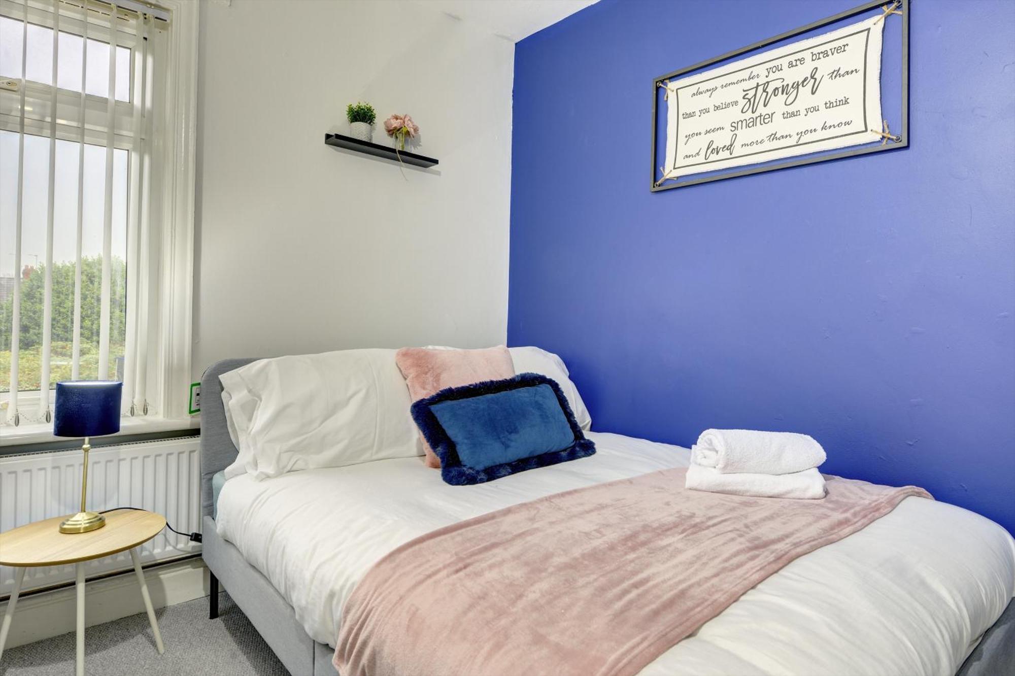 Stunning And Lovely 3 Bed House - Catch 22 Coventry Eksteriør billede
