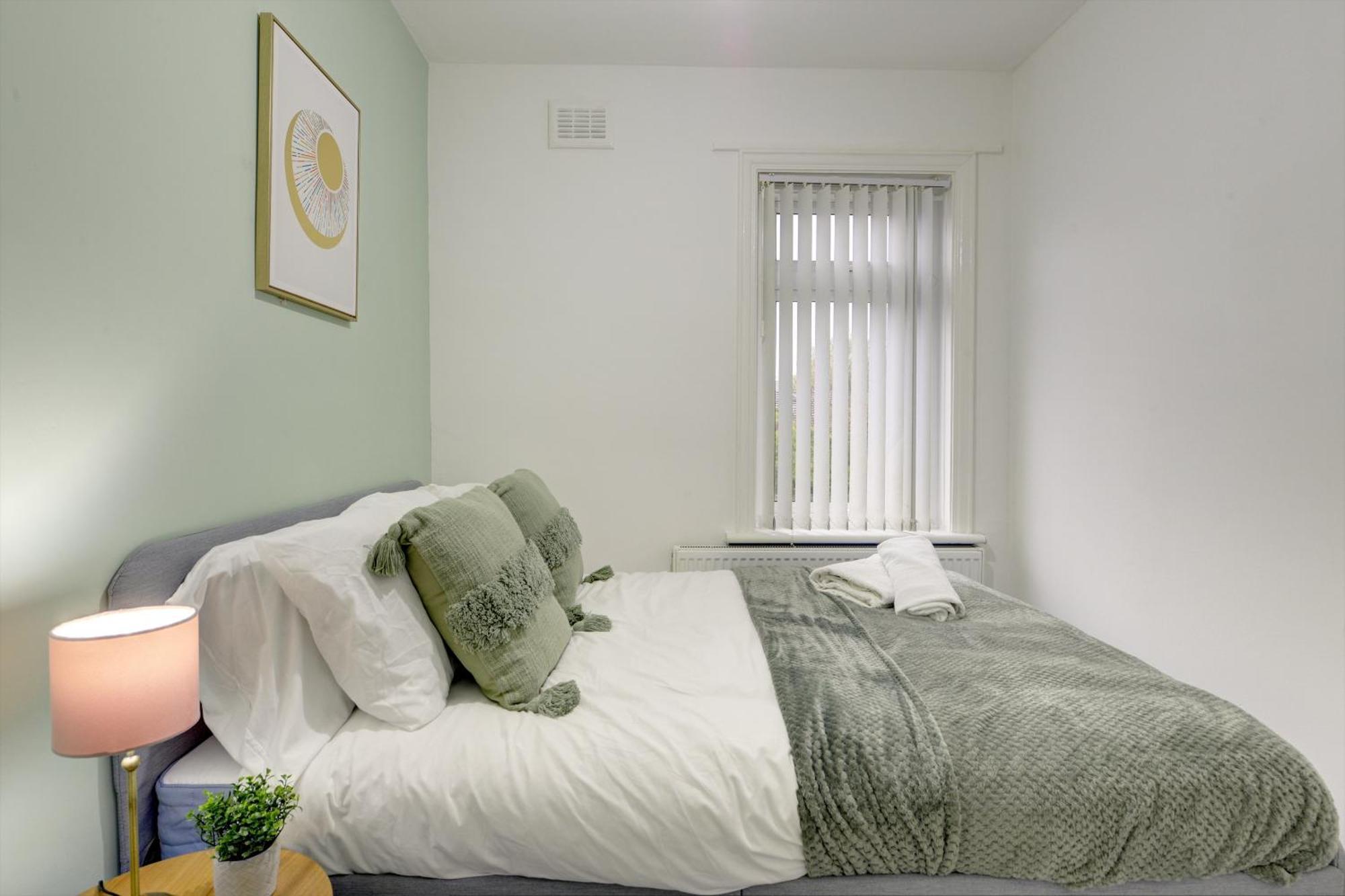 Stunning And Lovely 3 Bed House - Catch 22 Coventry Eksteriør billede
