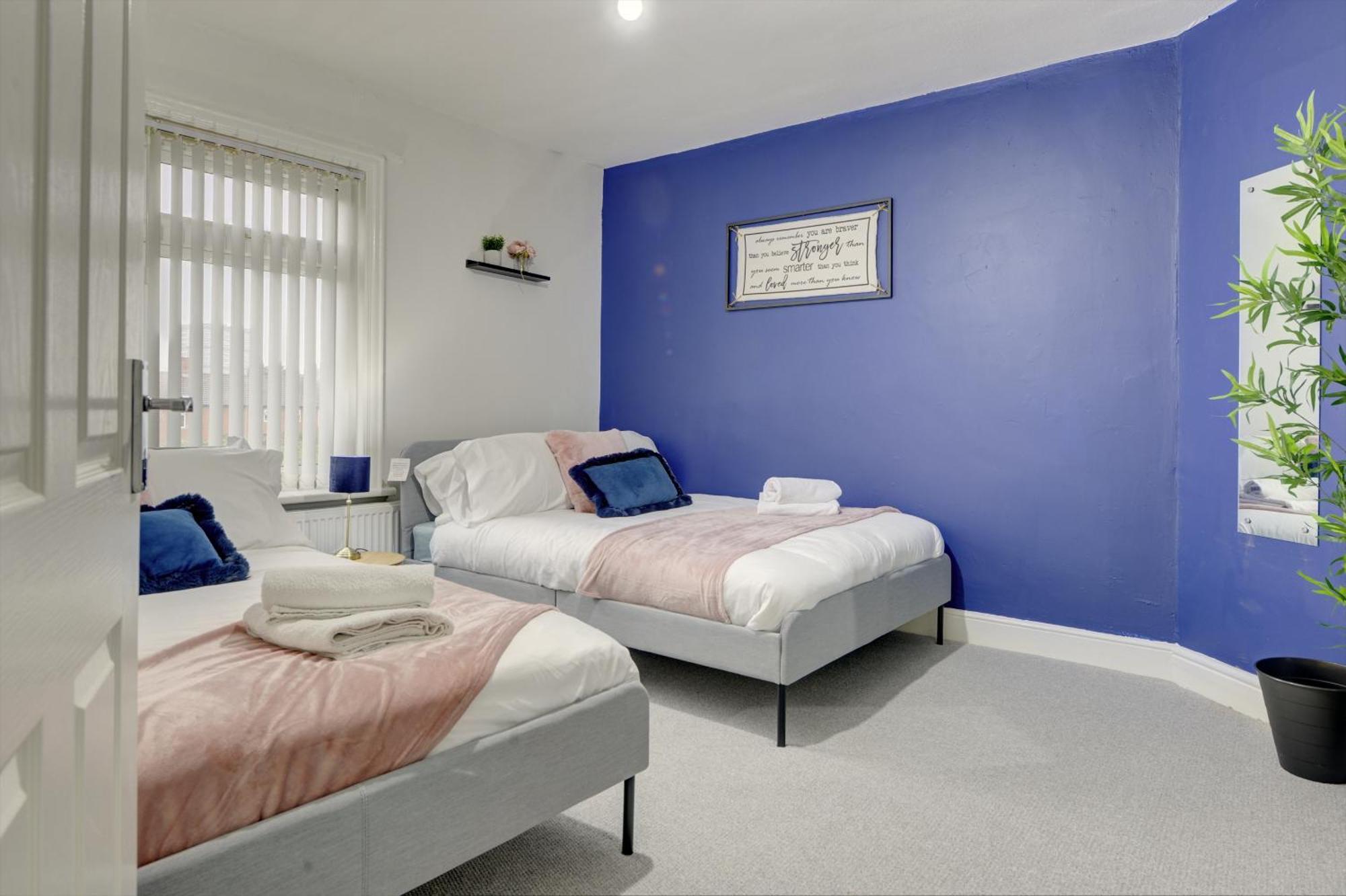 Stunning And Lovely 3 Bed House - Catch 22 Coventry Eksteriør billede