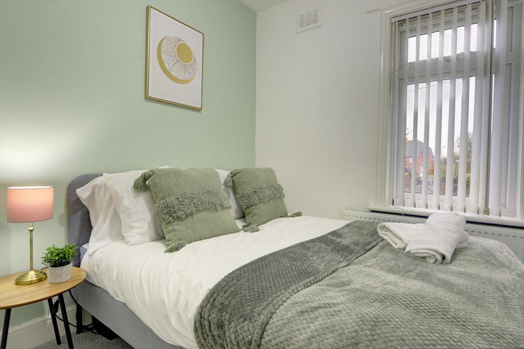 Stunning And Lovely 3 Bed House - Catch 22 Coventry Eksteriør billede