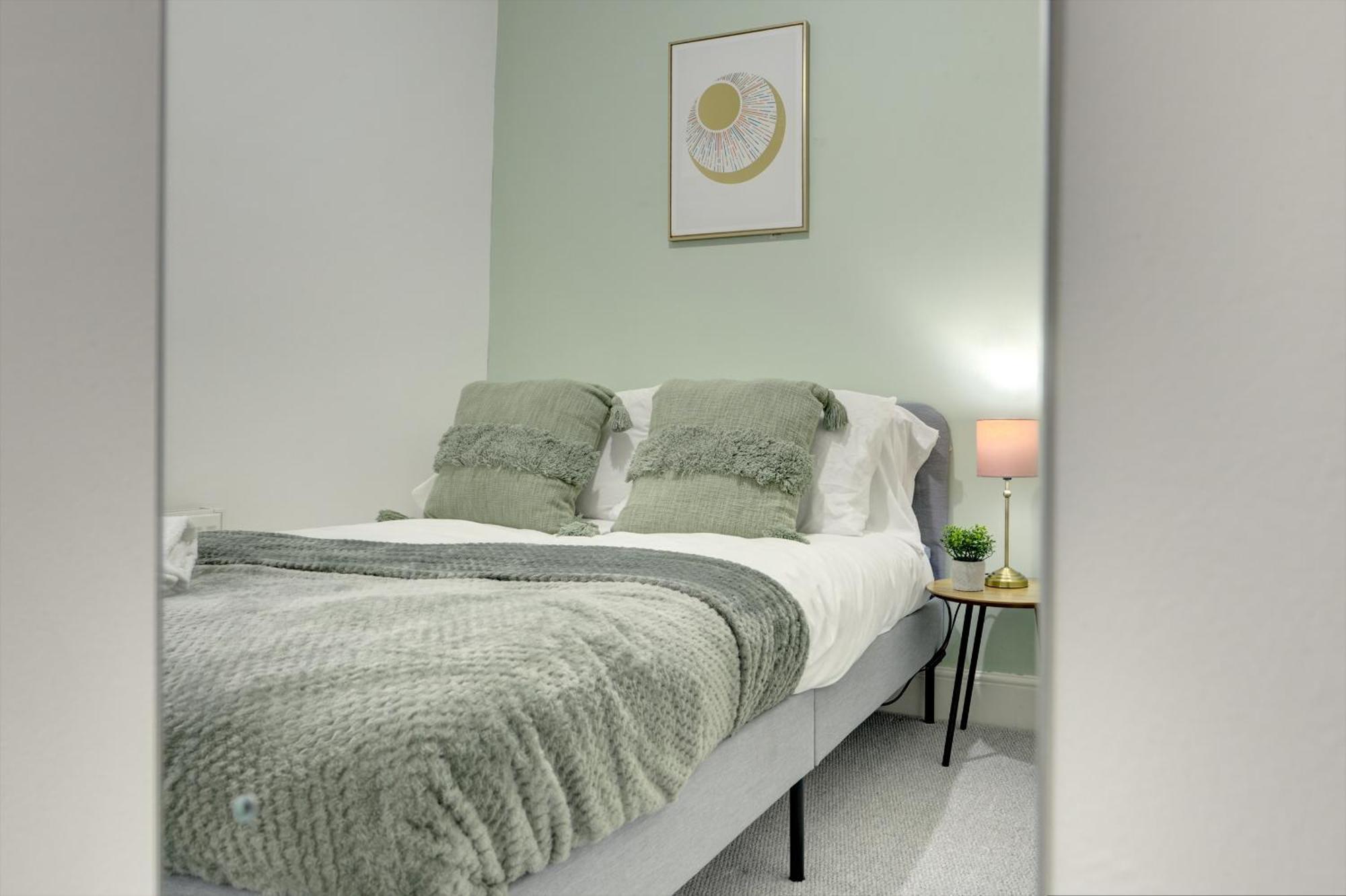 Stunning And Lovely 3 Bed House - Catch 22 Coventry Eksteriør billede