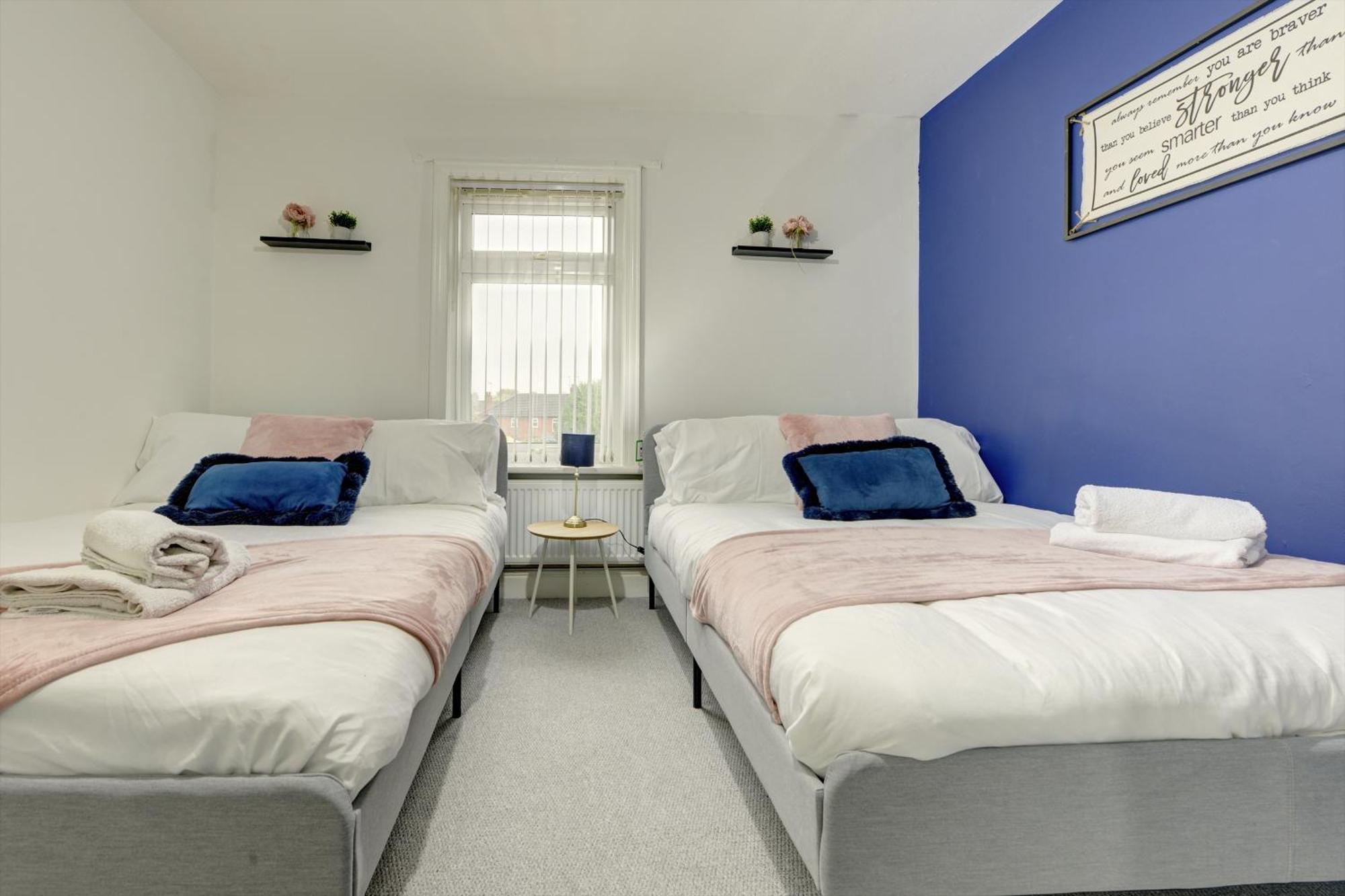 Stunning And Lovely 3 Bed House - Catch 22 Coventry Eksteriør billede