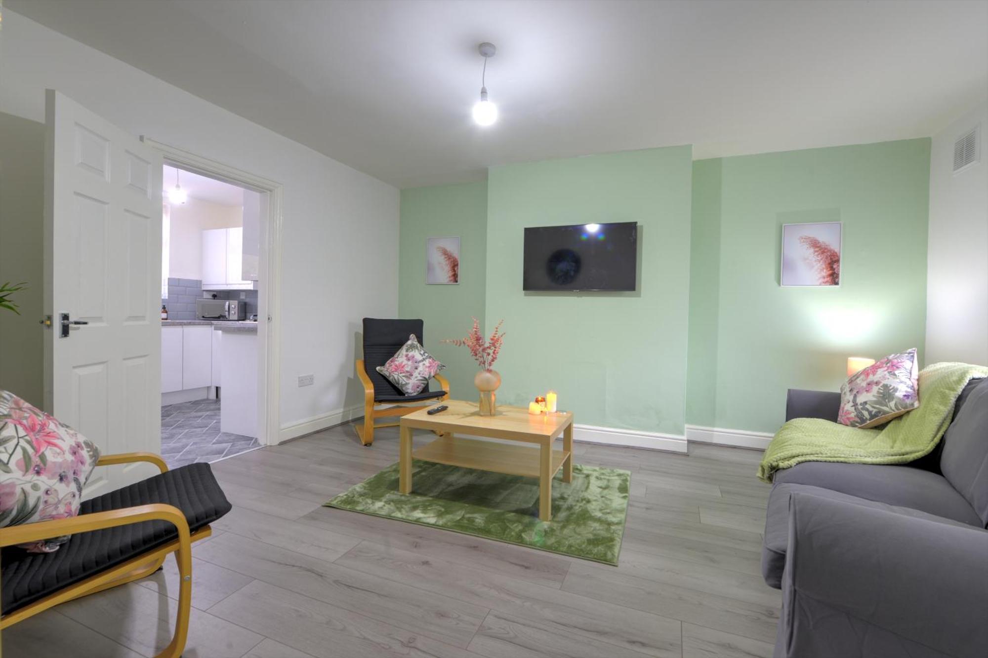 Stunning And Lovely 3 Bed House - Catch 22 Coventry Eksteriør billede